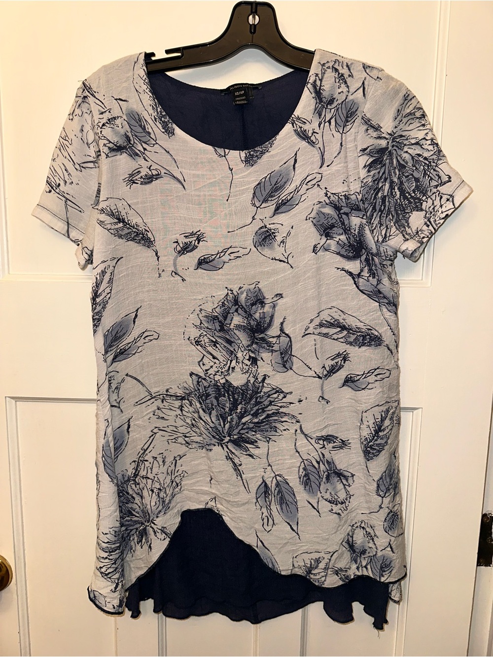 ⭐️ Alison Sheri XS Floral Layered Short-Sleeve Top